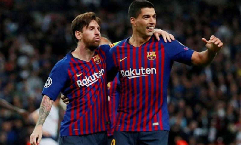 ​​Messi và Suarez sát cánh trên sân cỏ